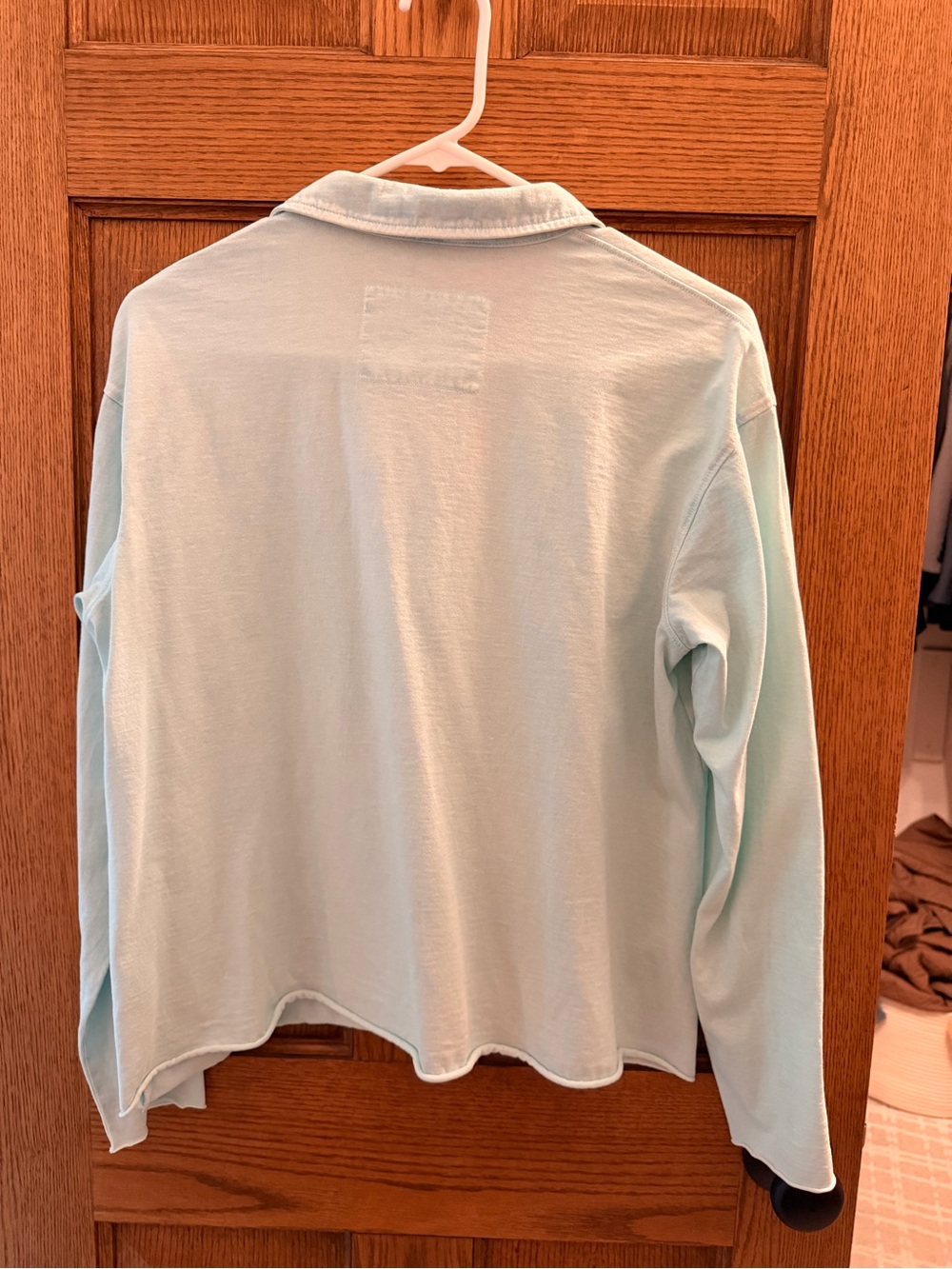 Frank & Eileen Patrick Popover Henley in Mineral Wash - Picture 5 of 9